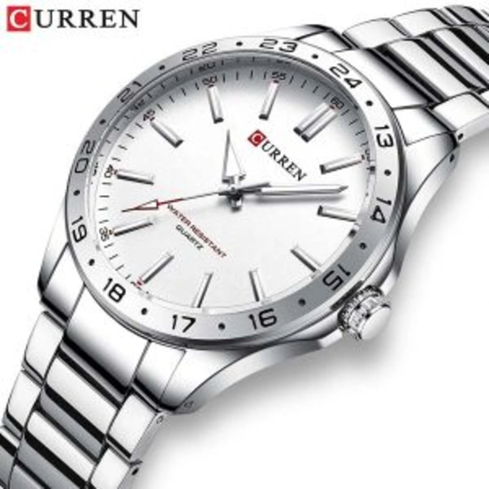 Curren 8452 men’s watch in white with modern dial and stainless steel strap